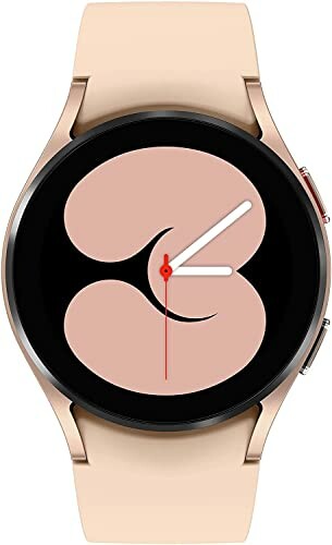 Beige smartwatch met minimalistisch ontwerp