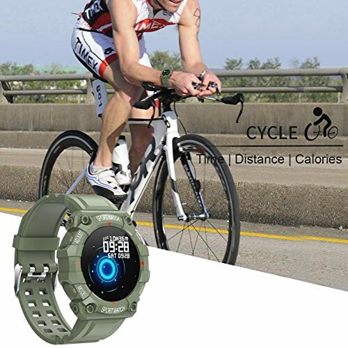 Fietser met smartwatch op racefiets