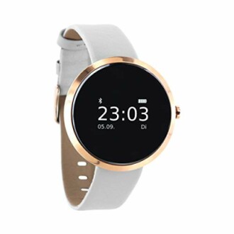 Moderne smartwatch met goudkleurige rand en witte band