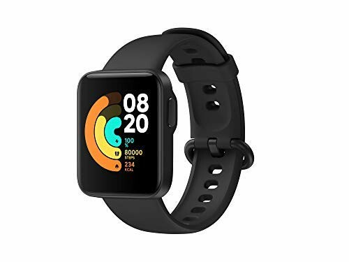 Zwarte smartwatch met kleurrijk display en rubberen band