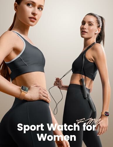 Twee vrouwen met sporthorloges en sportkleding